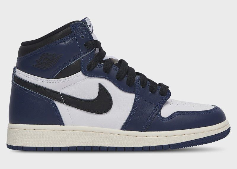 Jordan 1 Retro High OG Midnight Navy • New