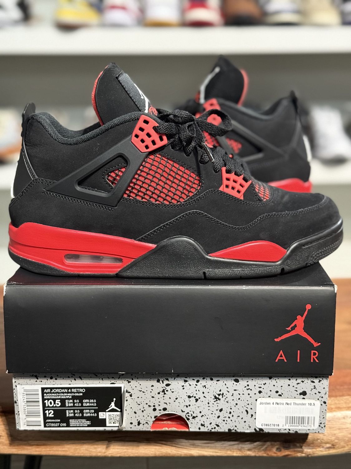 Jordan 4 Retro Red Thunder • Pre-Owned, Product Condition: Pre-Owned, Shoe Size: US M 10.5