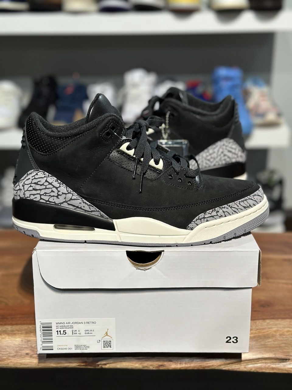 Jordan 3 Retro Off Noir (W) - Pre-Owned, Shoe Size: US W 11.5, Product Condition: Pre-Owned