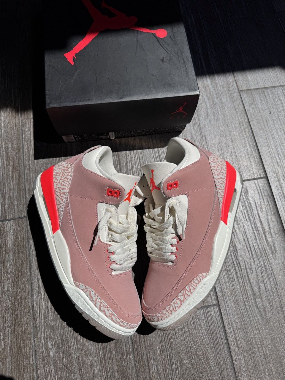 Jordan 3 Retro Rust Pink (W) - PreOwned, Shoe Size: US W 10, Product Condition: Pre-Owned