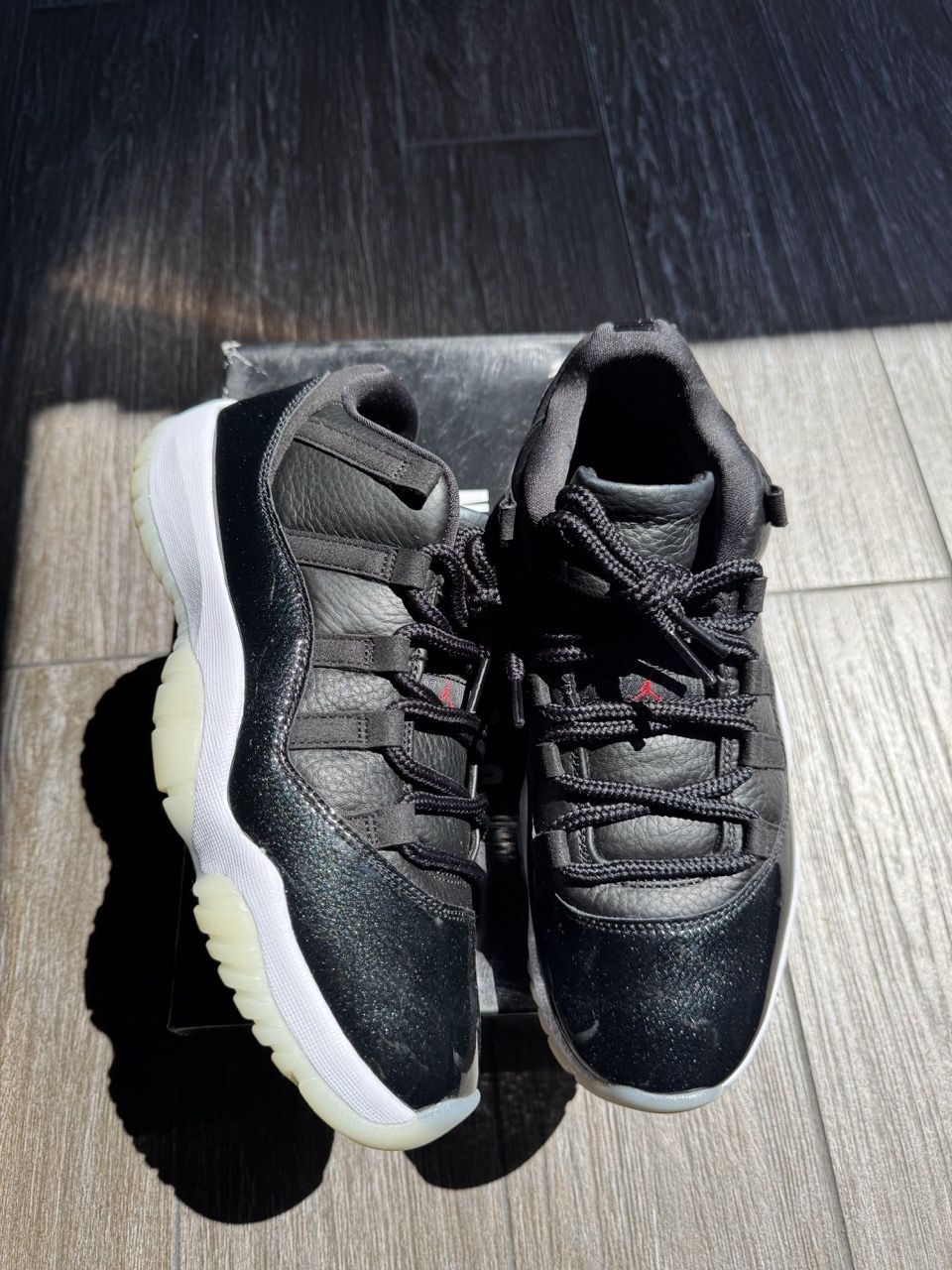 Jordan 11 Retro Low 72-10 - PreOwned, Shoe Size: US M 8.5, Product Condition: Pre-Owned