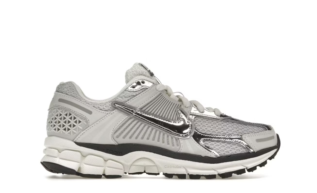 Nike Zoom Vomero 5 Photon Dust Metallic Silver (W) • Brand New, Shoe Size: US W 9.5, Product Condition: Brand New