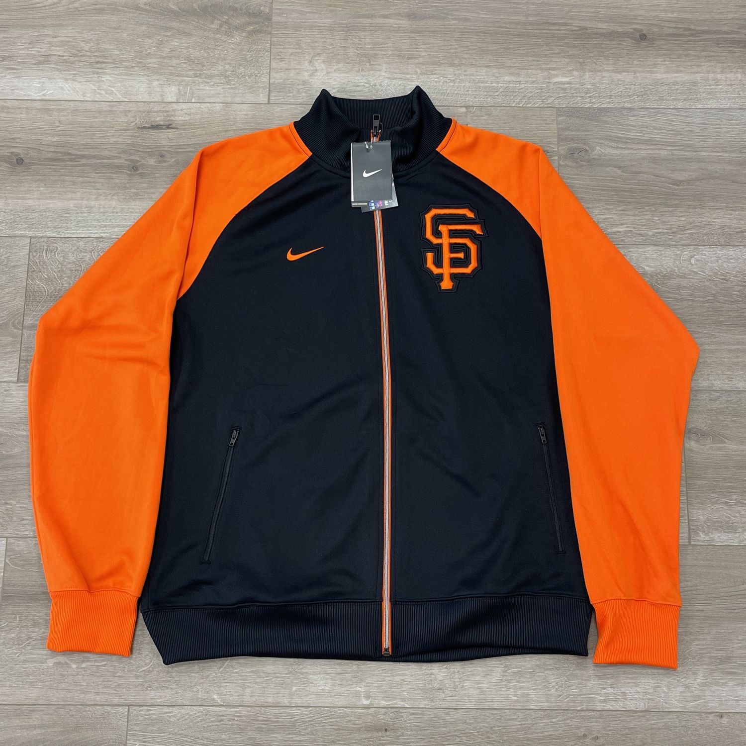 New Nike MLB SF Giants Warm Up Jacket Size XL