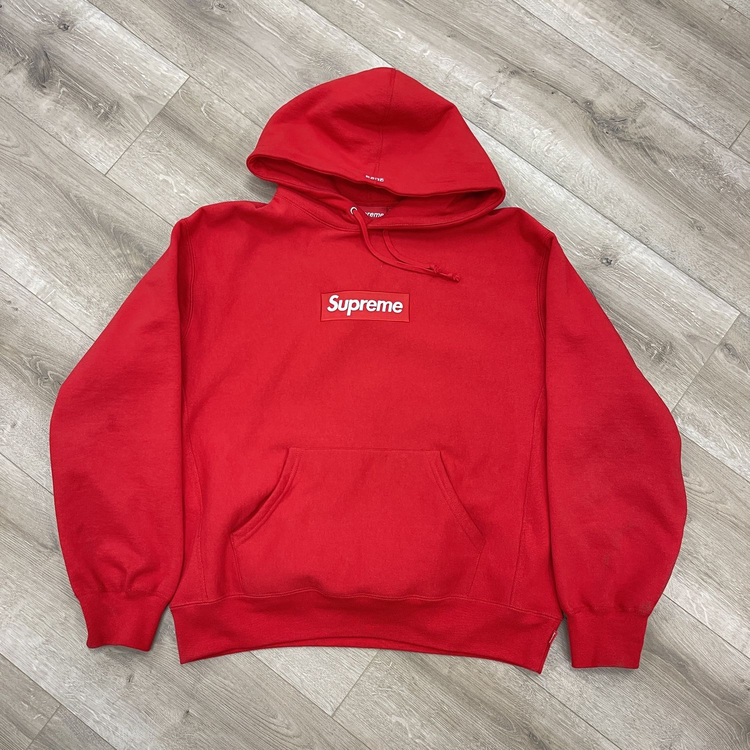 Supreme Box Logo Hooded Sweatshirt (FW23) Red size Medium Pre-Owned