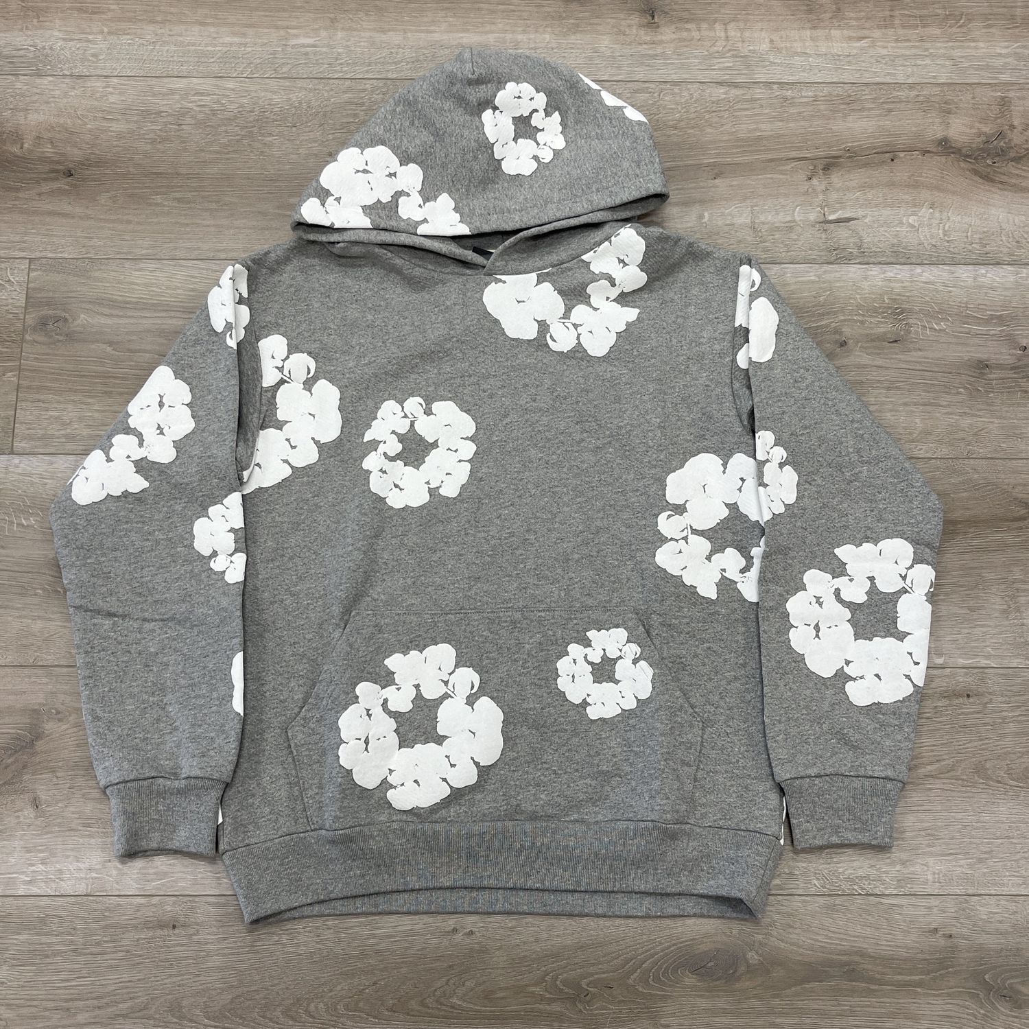 Denim Tears The Cotton Wreath Sweatshirt Grey size Small Pre Owned