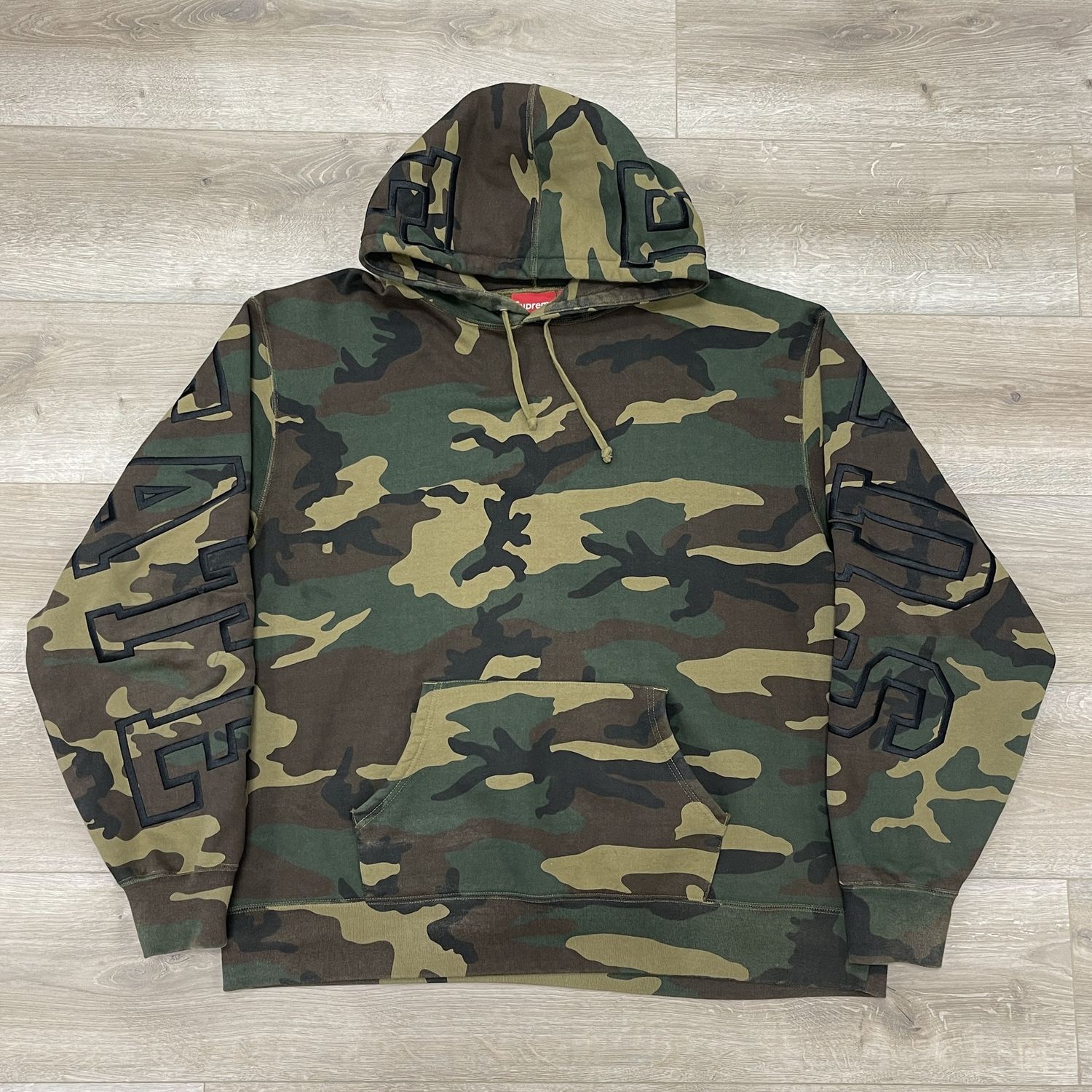 Supreme State Hoodie Woodland Camo size XXL Pre-Owned