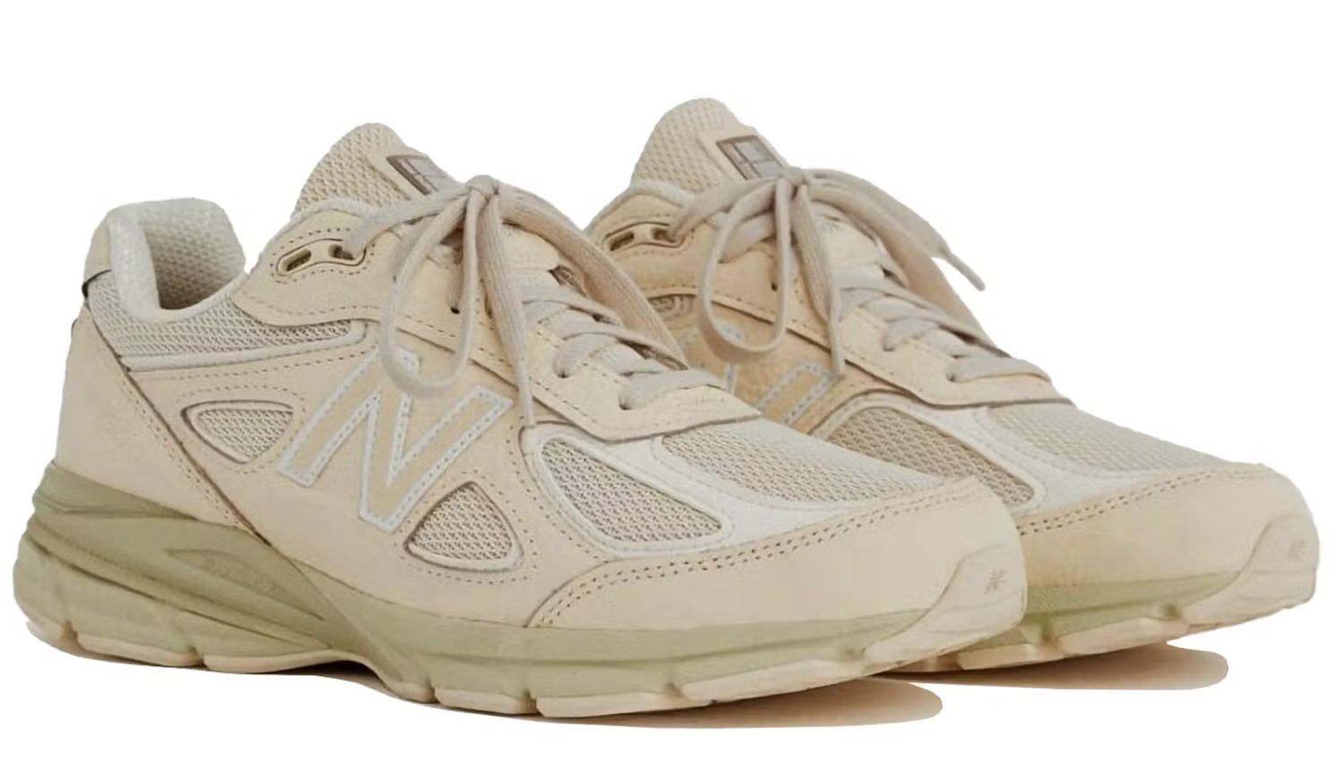New Balance 990v4 MiUSA Macadamia Nut - Pre-Owned