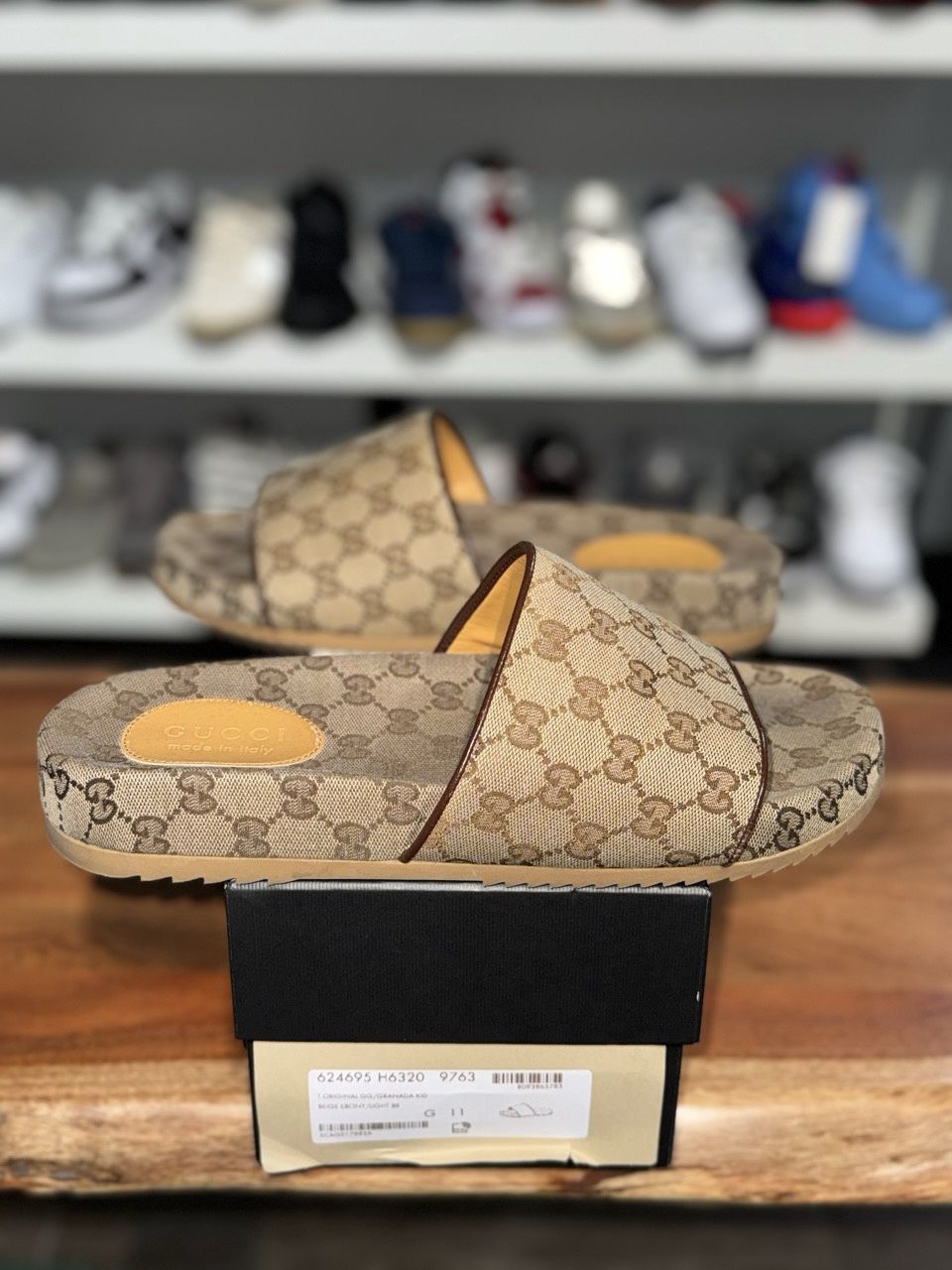 Gucci GG Slide Beige Canvas - Pre-Owned, Shoe Size: US M 12, Product Condition: Pre-Owned