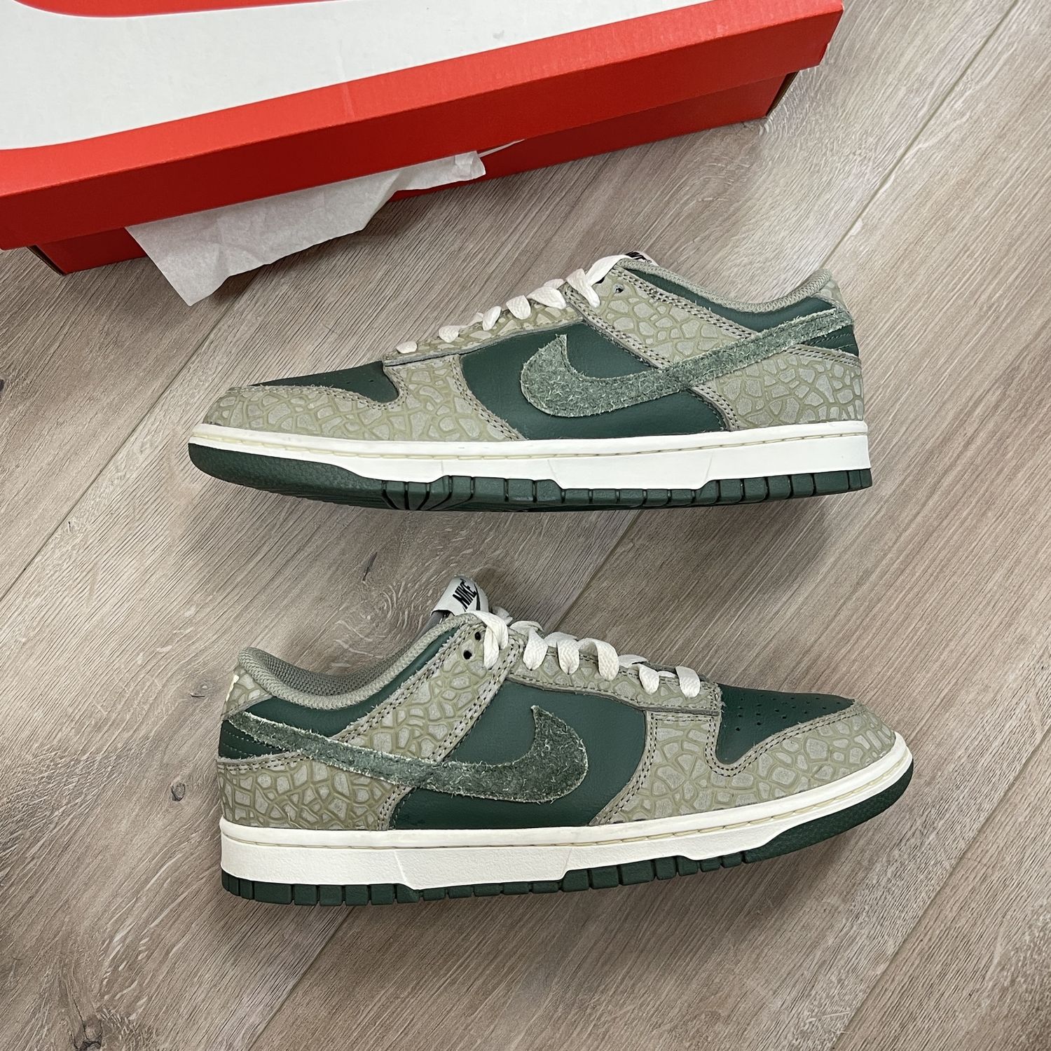 Nike Dunk Low PRM Urban Landscape 2.0 • Pre-Owned