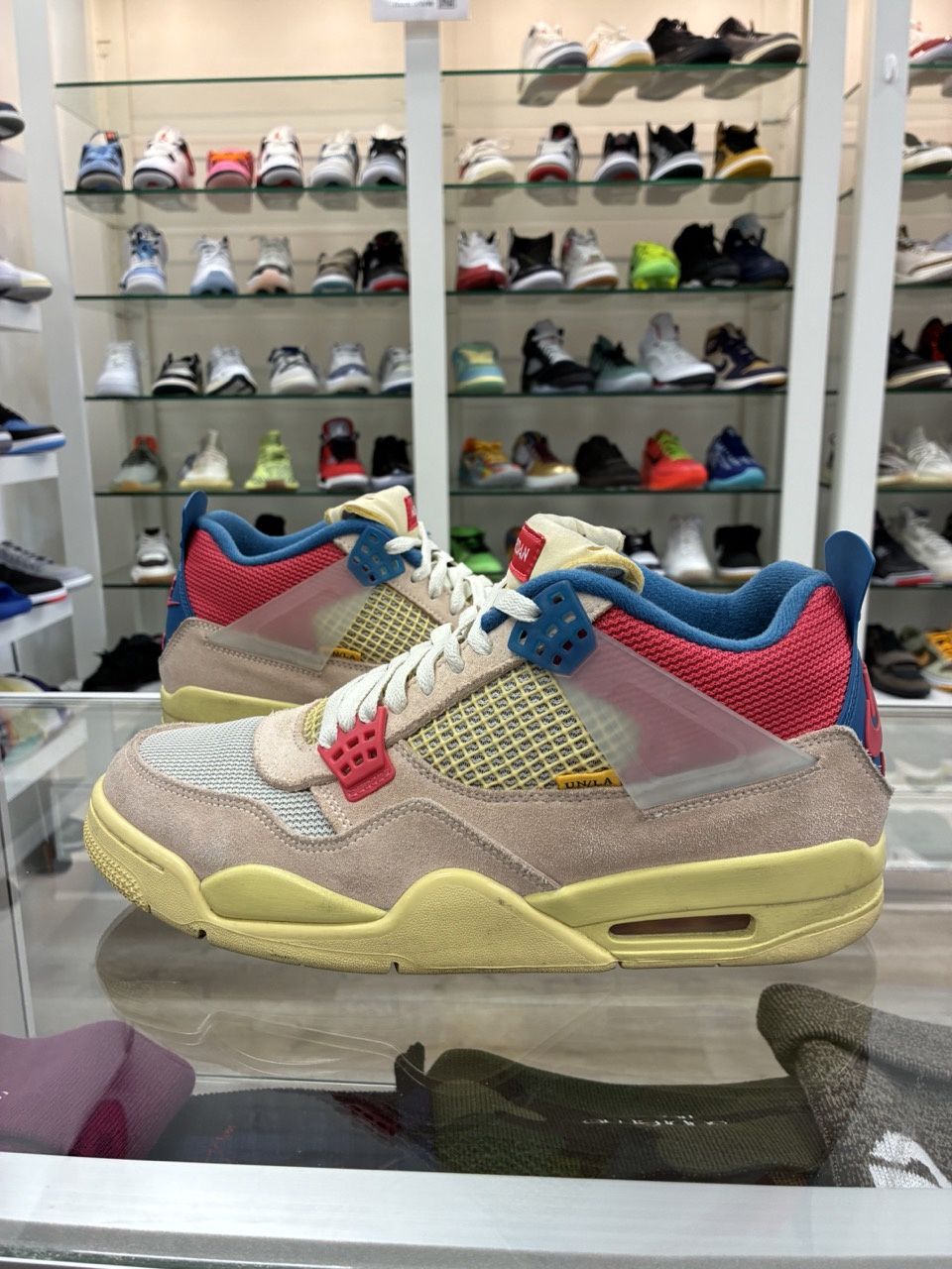 Jordan 4 Retro Union Guava Ice • Pre-Owned, Shoe Size: US M 10.5, Product Condition: Pre-Owned