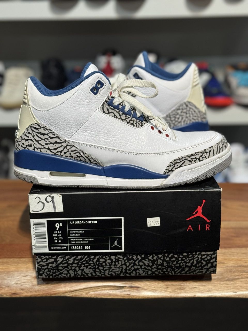 Jordan 3 Retro True Blue (2011) - Pre-Owned, Shoe Size: US M 9.5, Product Condition: Pre-Owned