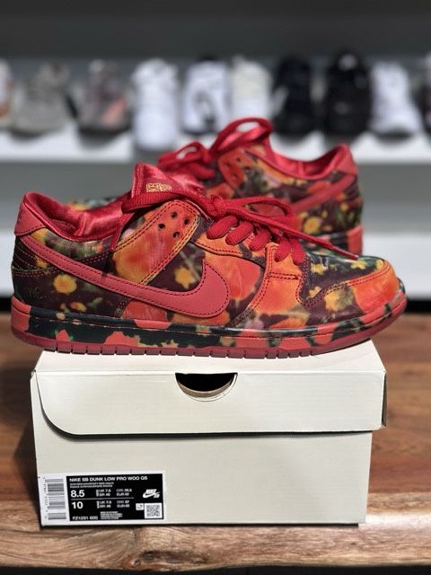 Nike SB Dunk Low The Wizard of Oz Poppy Field • Pre-Owned