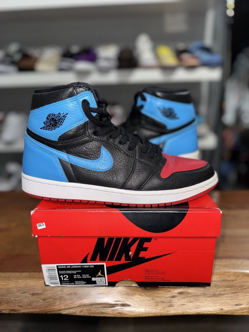 Jordan 1 Retro High NC to Chi (W) Pre-Owned, Shoe Size: US W 12, Product Condition: Pre-Owned
