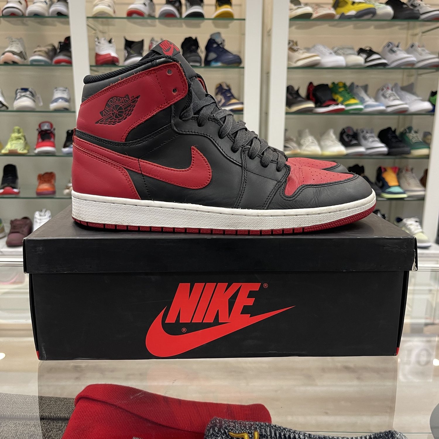 Jordan 1 Retro Bred (2013) • Pre-Owned, Shoe Size: 12, Product Condition: Pre-Owned