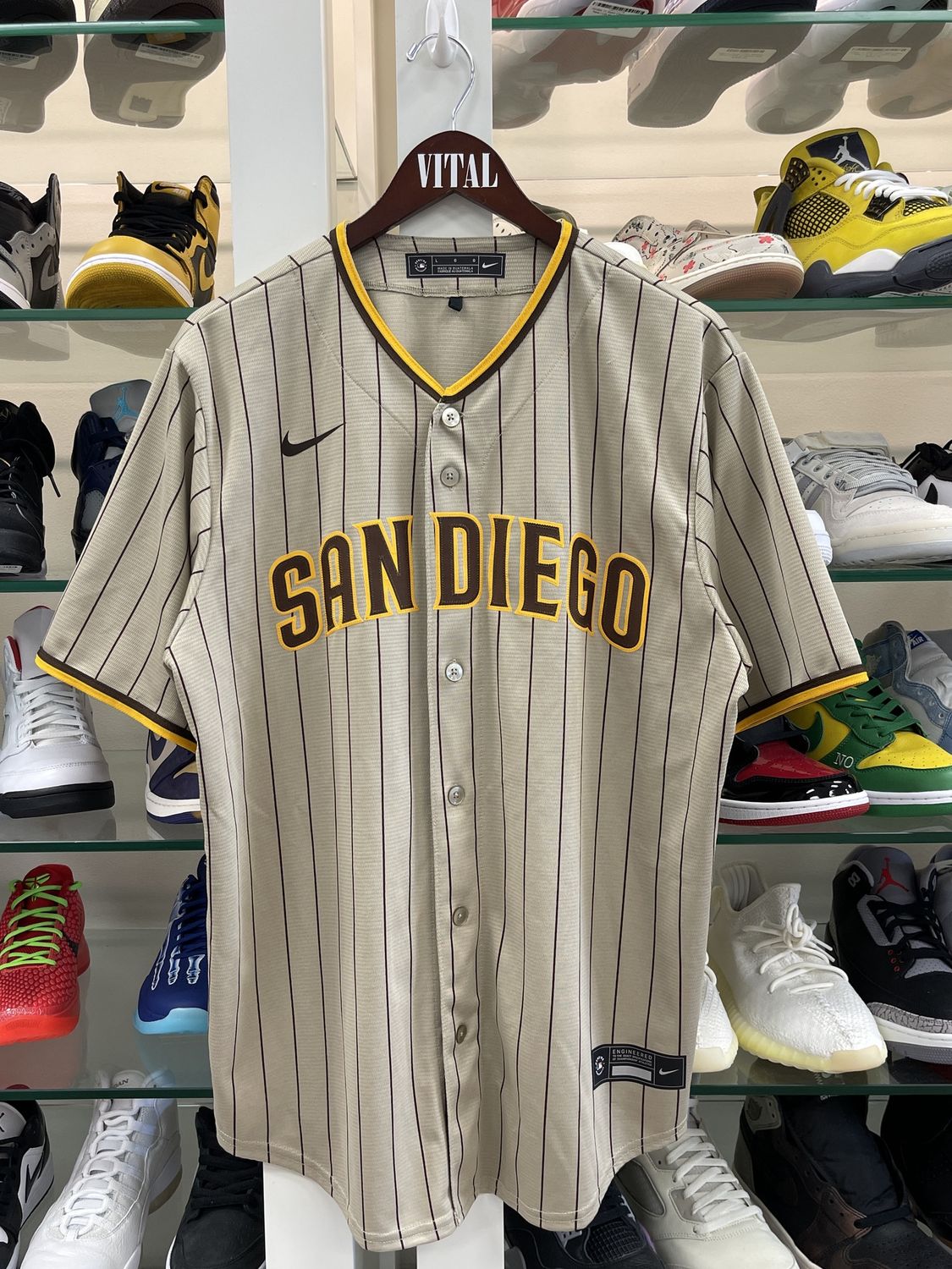 Nike San Diego Padres Brown Yellow Jersey size Large Pre-Owned