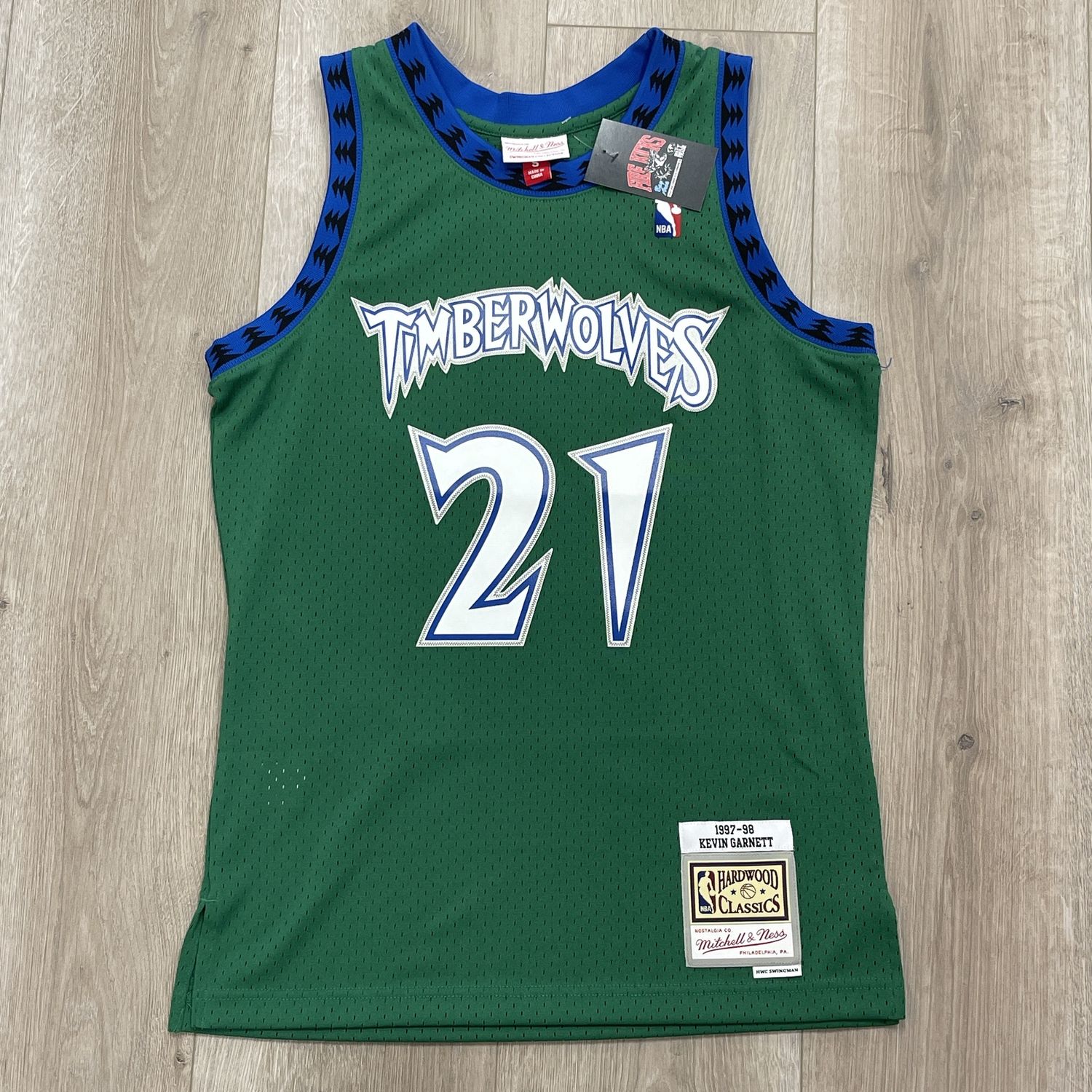 Kevin Garnett Green Minnesota Timberwolves 1997/98 Hardwood Classics Reload Swingman Jersey size Small