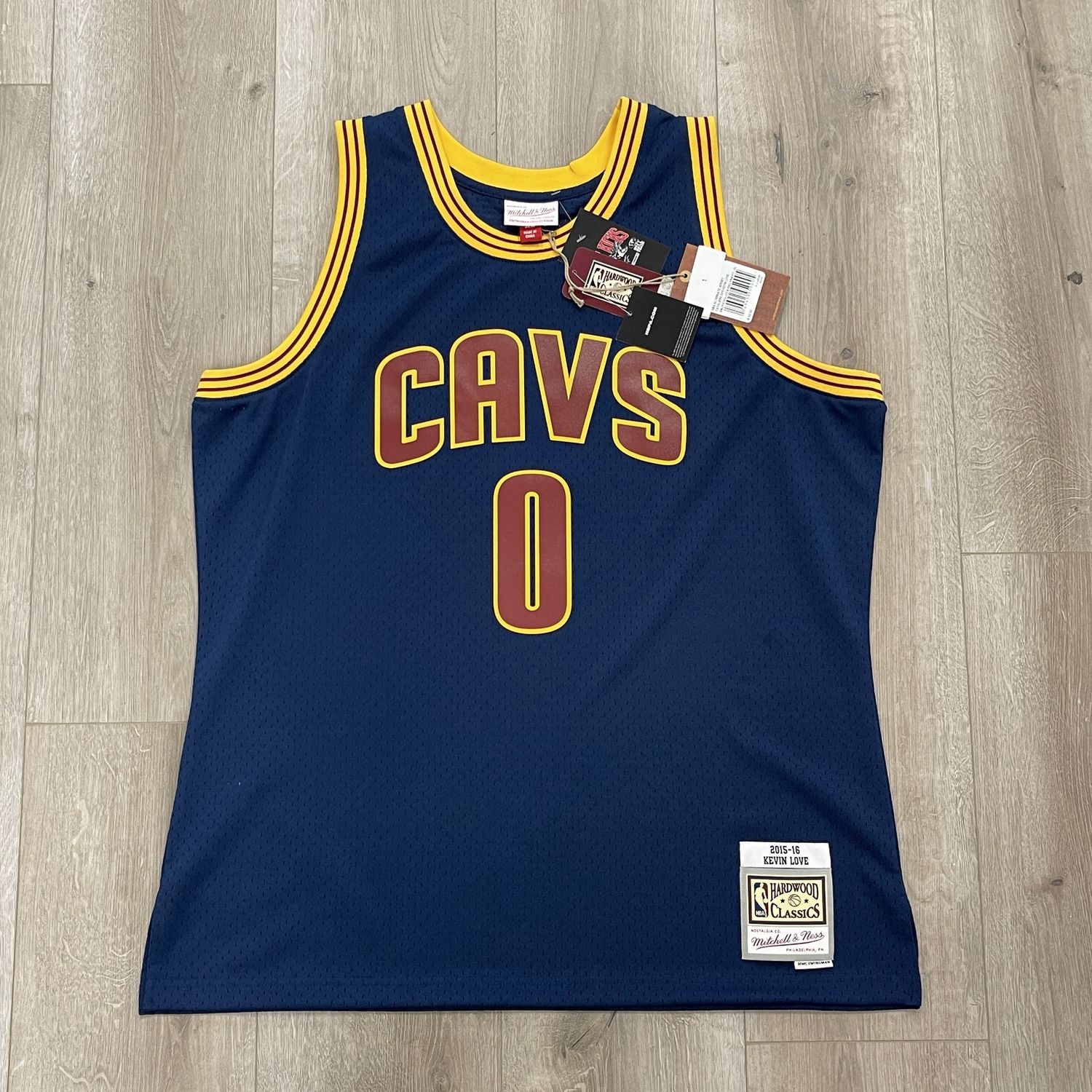 Mitchell &amp; Ness 2015/16 Kevin Love Cleveland Cavaliers Swingman Jersey size XL New