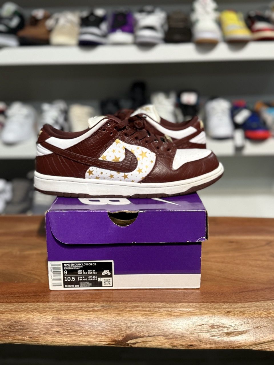 Nike SB Dunk Low Supreme Stars Barkroot Brown (2021) - Pre-Owned, Shoe Size: US M 9, Product Condition: Pre-Owned