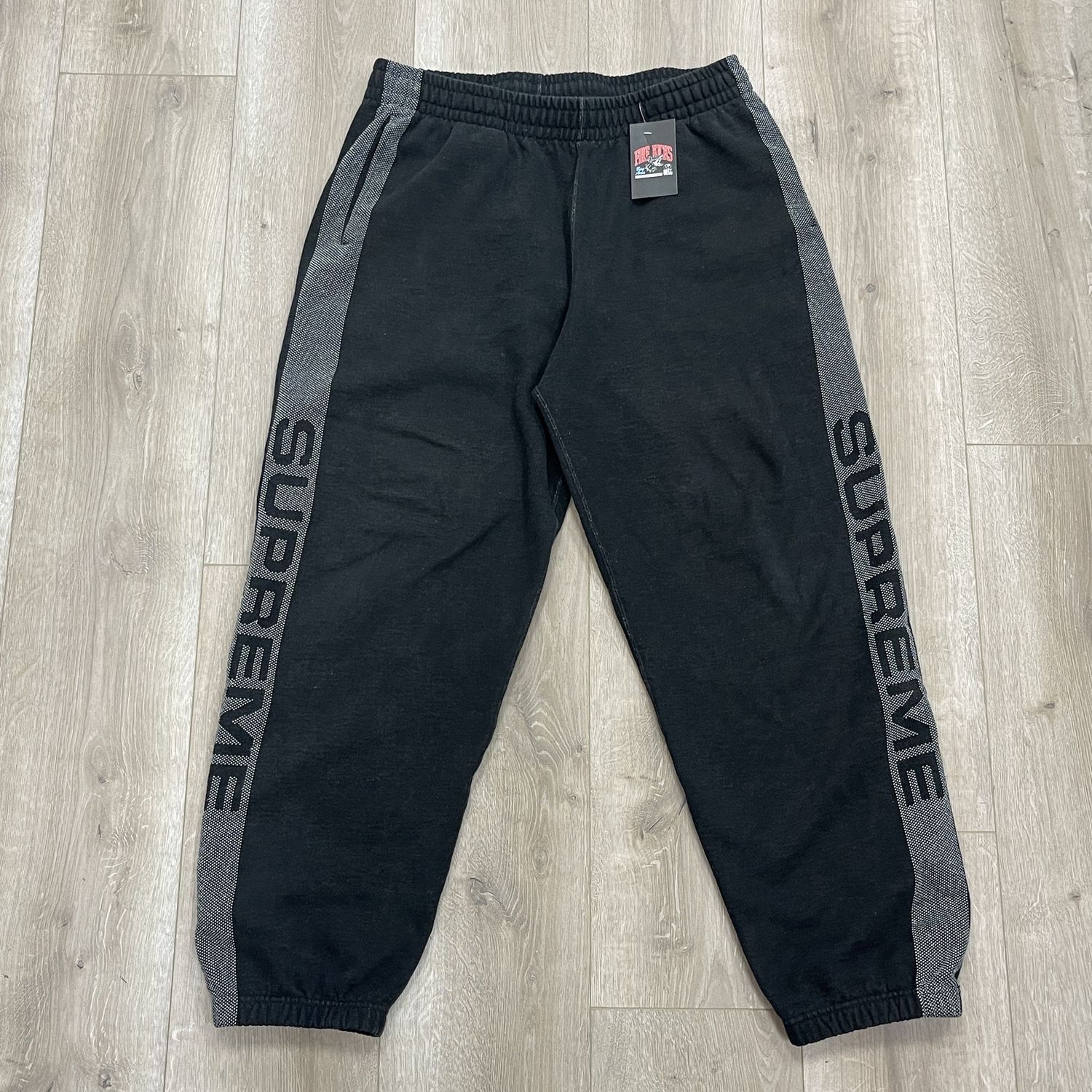 Supreme Jacquard Stripe Sweatpant black size Large Pre-Owned