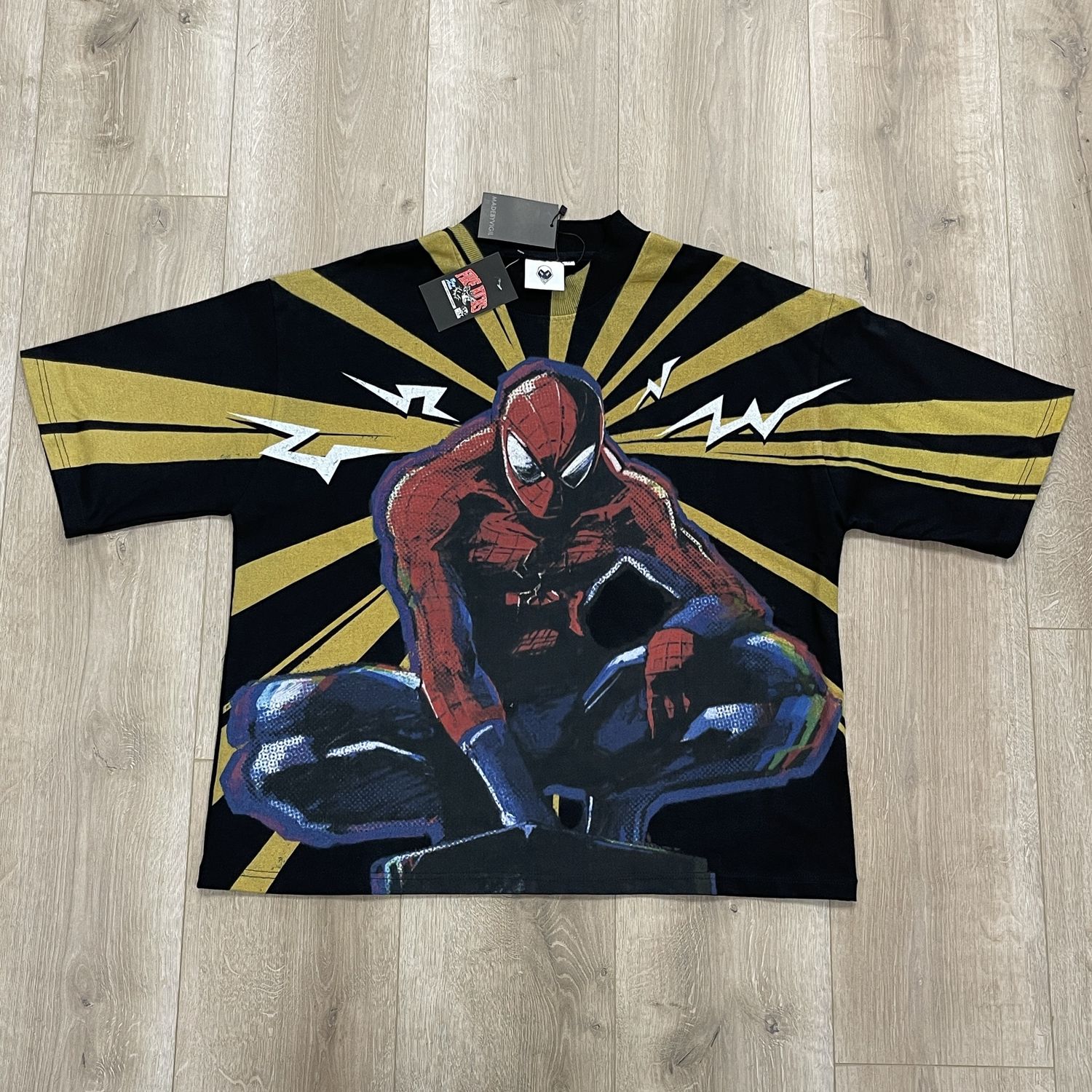 Made By Vigil Spider Man Tee Sie Medium New