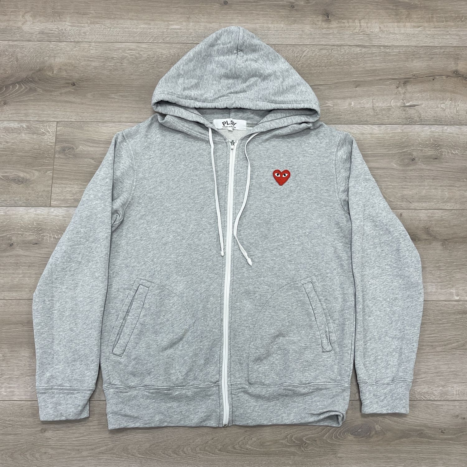 Comme des Garcons PLAY Hoodie - Grey size XL Pre Owned