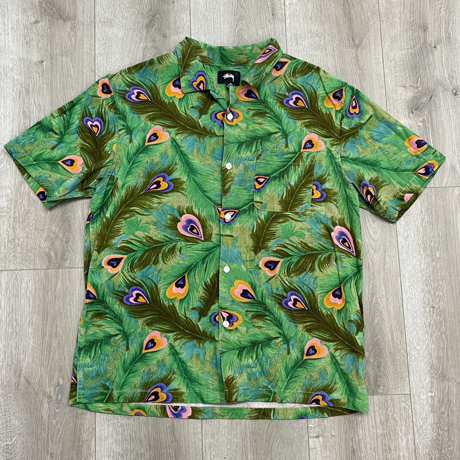 Stussy Peacock Camp Collar • Pre-Owned, Clothing Size: L, Product Condition: Pre-Owned