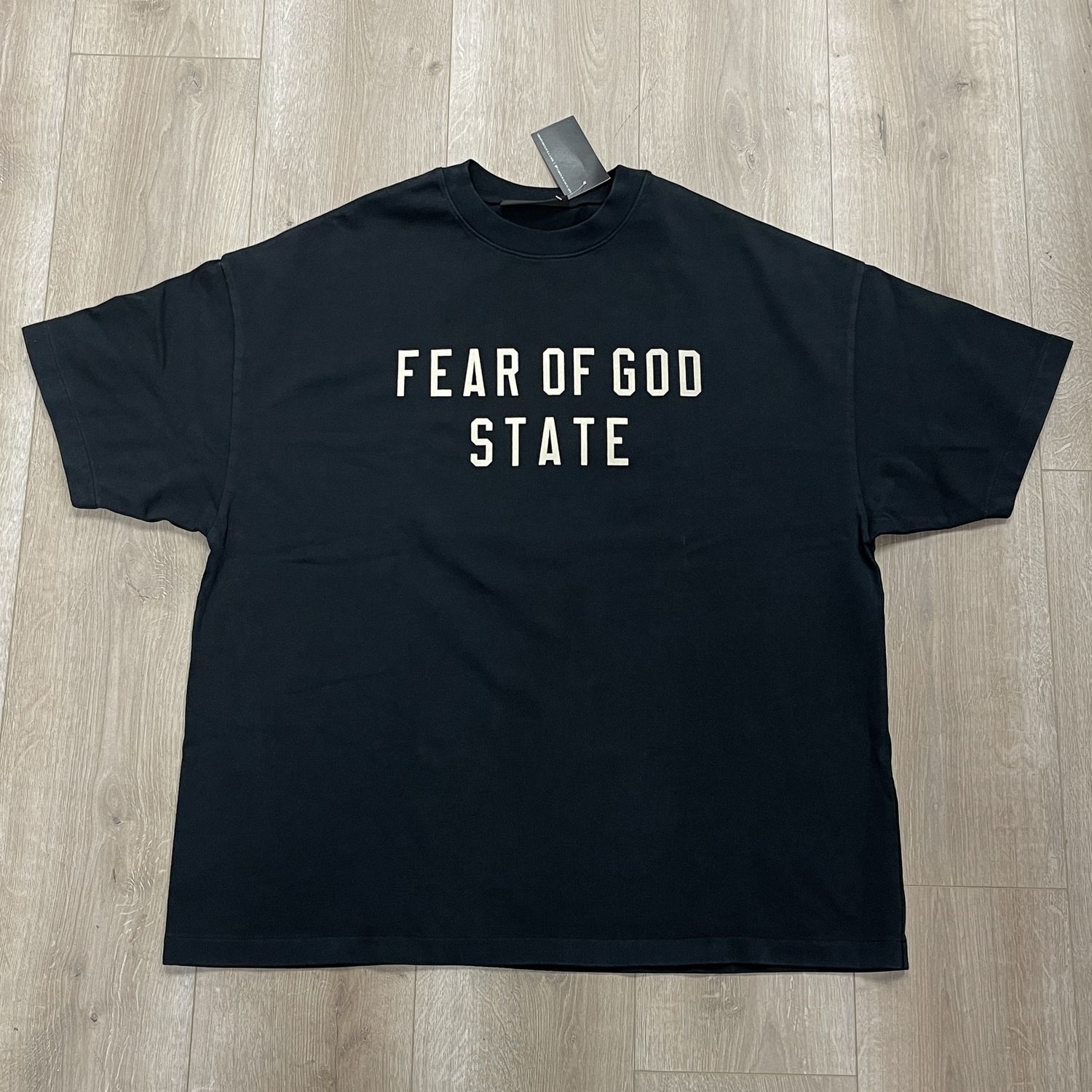 Fear Of God Essentials State Tee Size Small Oversized Black Pre-Owned