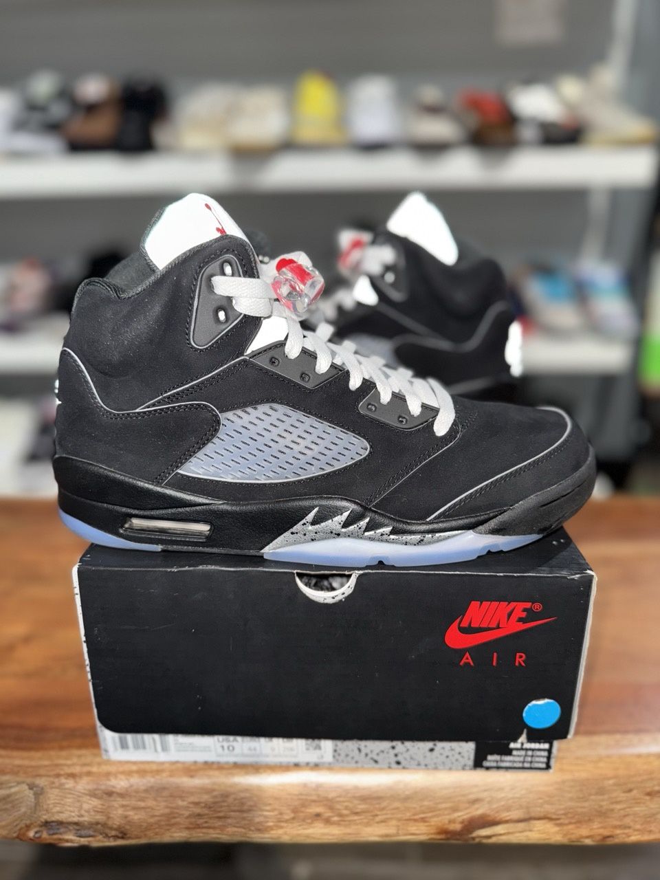 Jordan 5 Retro OG Black Metallic Reimagined - Pre - Owned, Shoe Size: US M 10, Product Condition: Pre-Owned