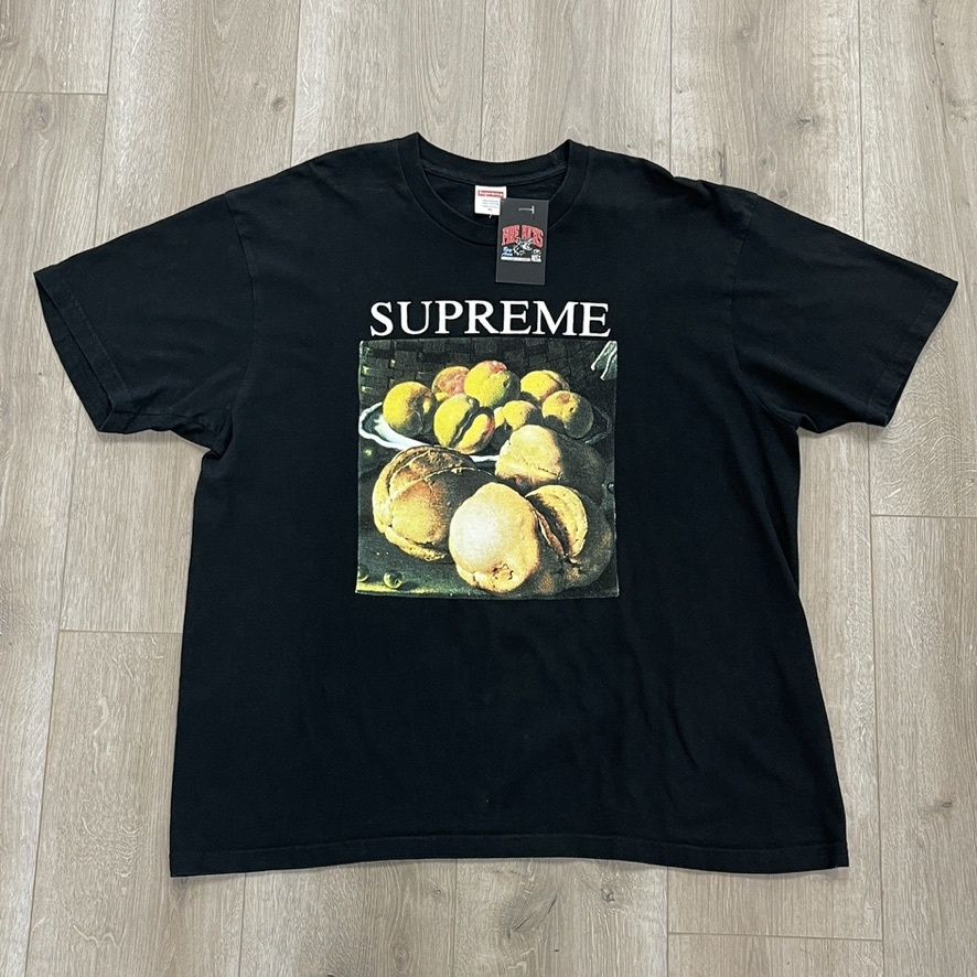 FW18 Supreme Still Life Tee size XL Pre-Owned