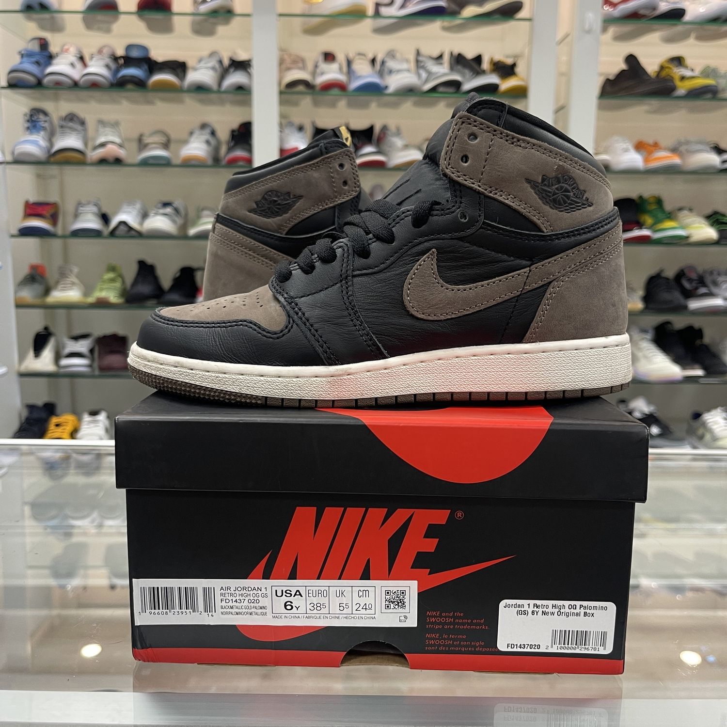 Jordan 1 Retro High OG Palomino (GS) - Pre-Owned, Shoe Size: US 6Y, Product Condition: Pre-Owned