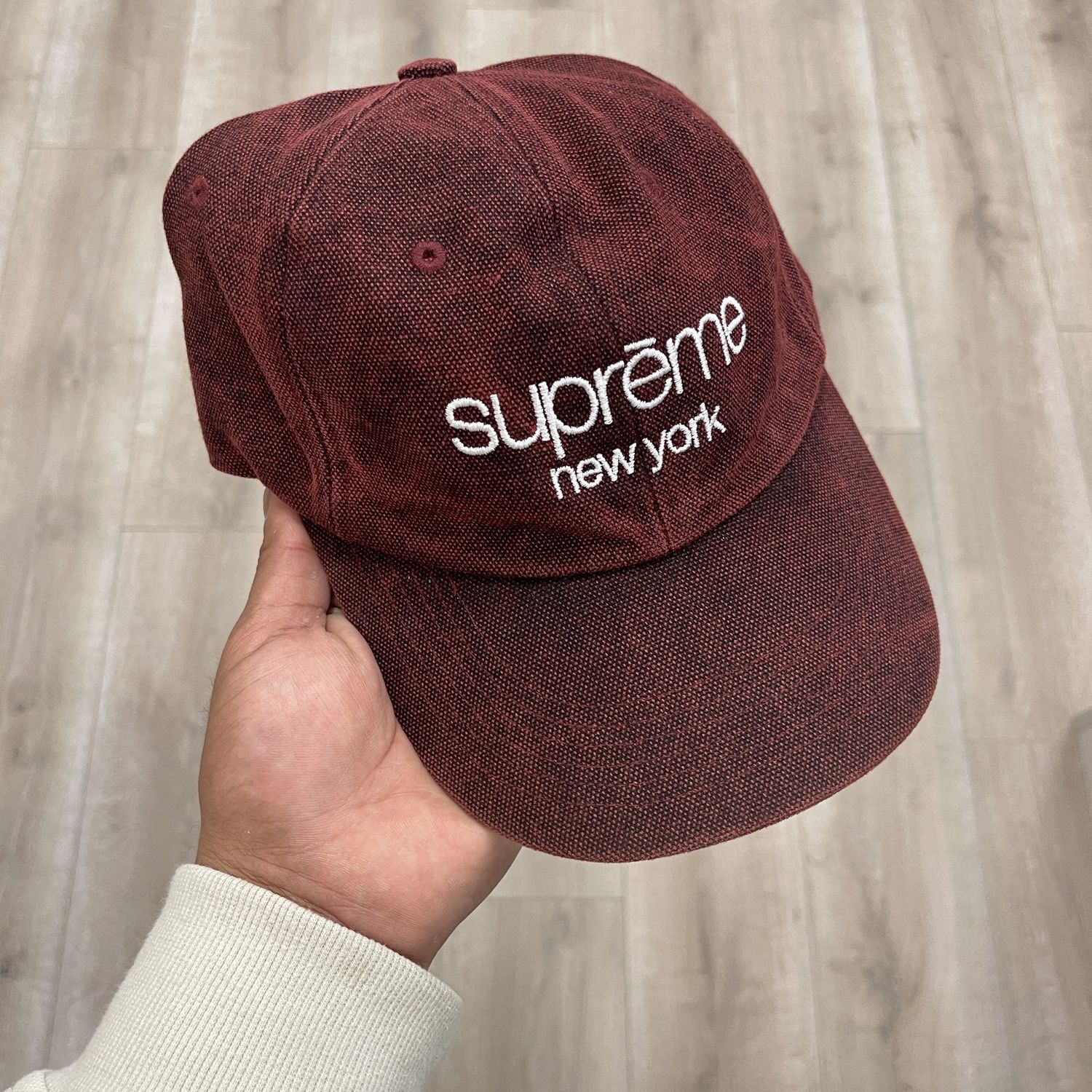 Supreme Maroon Hat • Pre-Owned