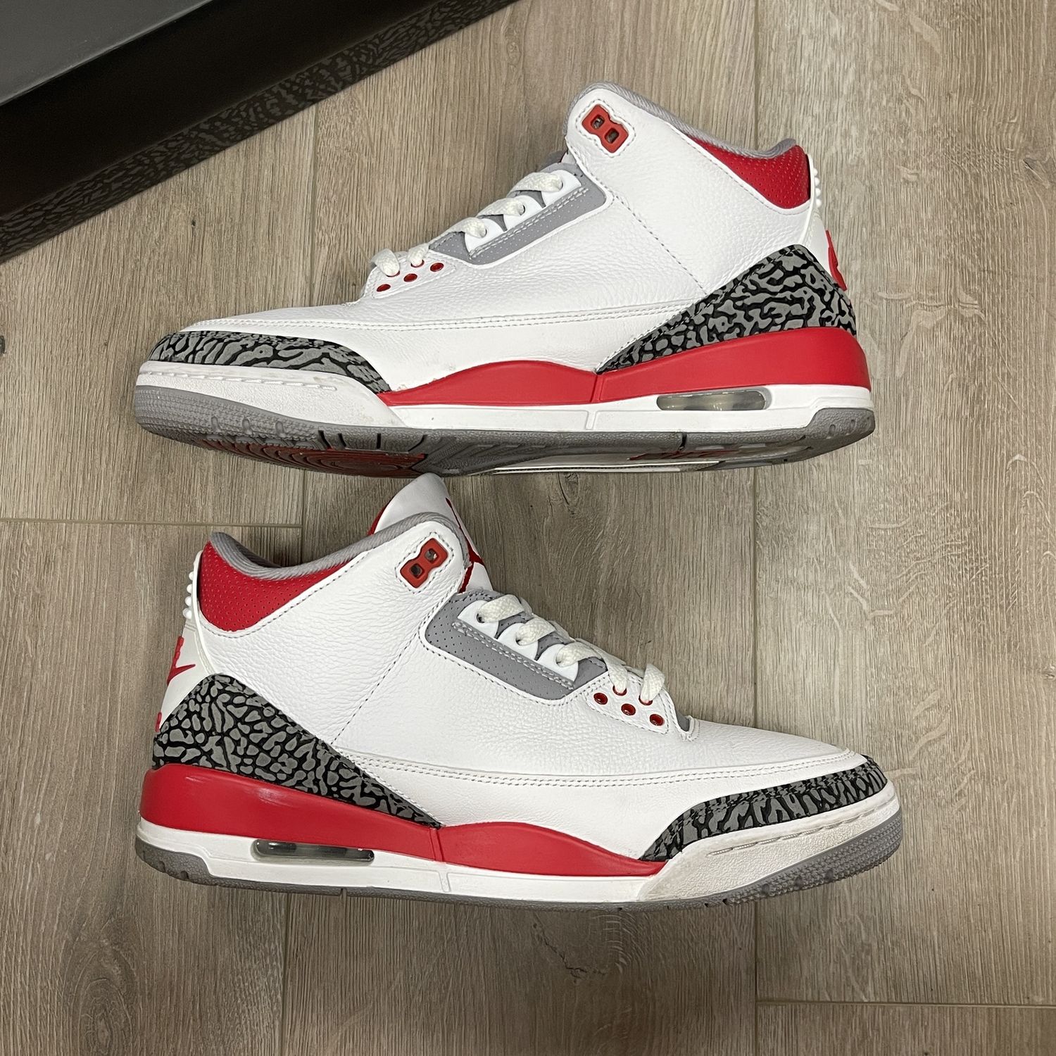 Jordan 3 Retro Fire Red (2022) • Pre-Owned, Shoe Size: US M 10.5, Product Condition: Pre-Owned