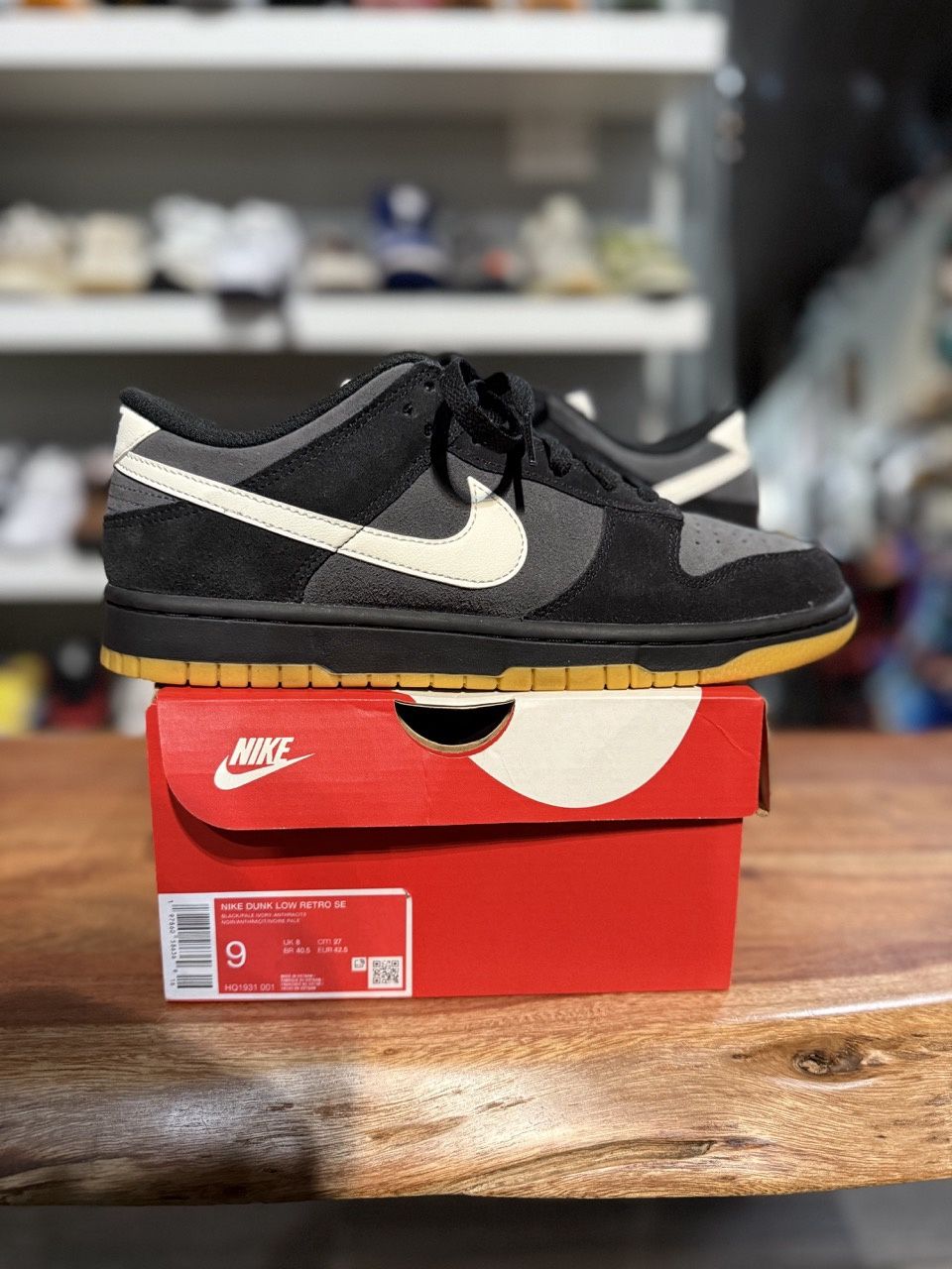 Nike Dunk Low SE Black Grey Gum - Pre-Owned, Product Condition: Pre-Owned, Shoe Size: US M 9