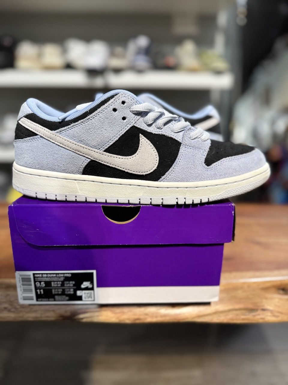 Nike SB Dunk Low Black Aluminum - Pre-Owned, Product Condition: Pre-Owned, Shoe Size: US M 9.5