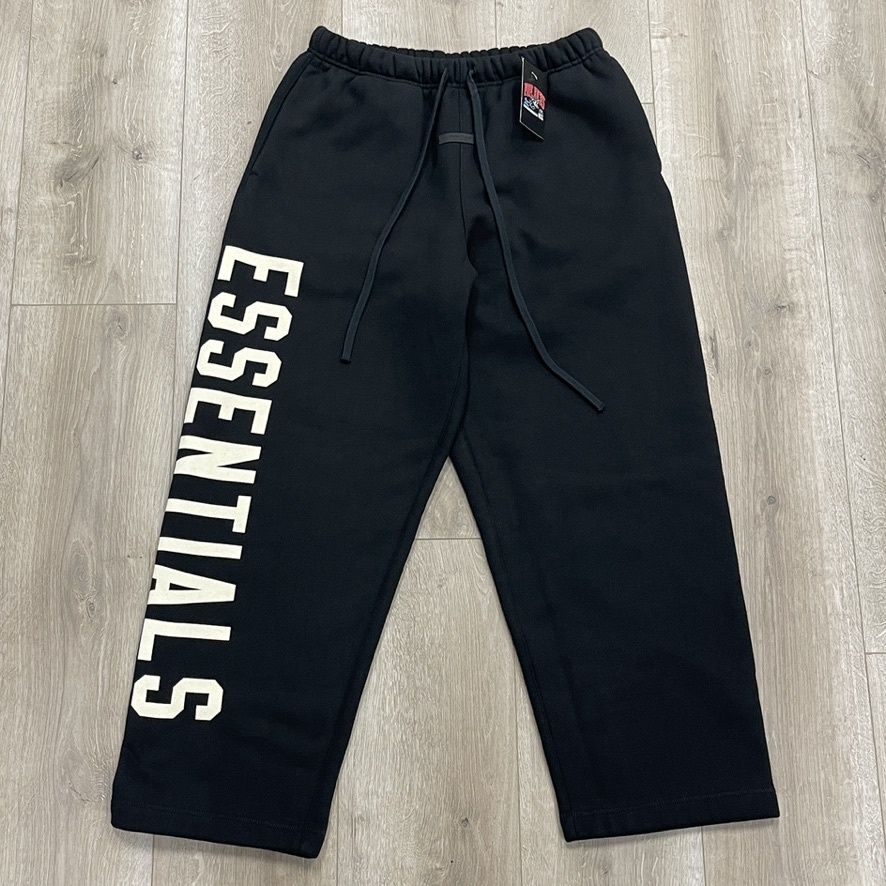 Fear of God Essentials Fleece Relaxed Sweatpant Pre-Owned
