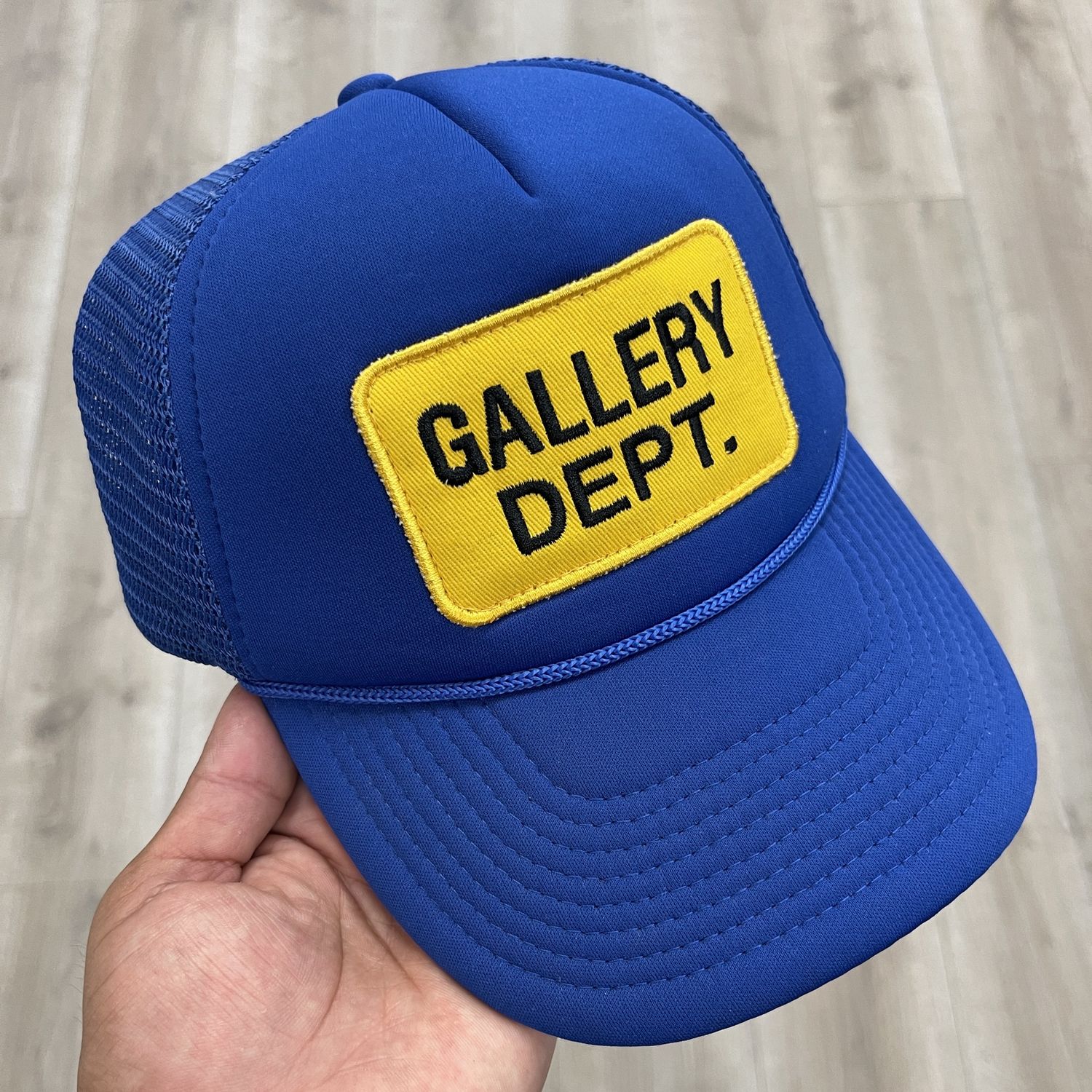 Gallery Dept. Blue Trucker Hat • Pre-Owned
