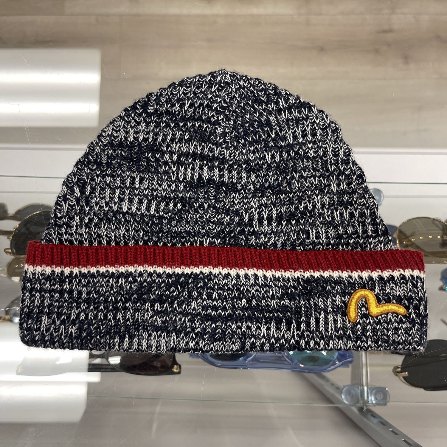 EVSIU Beanie • Pre-Owned