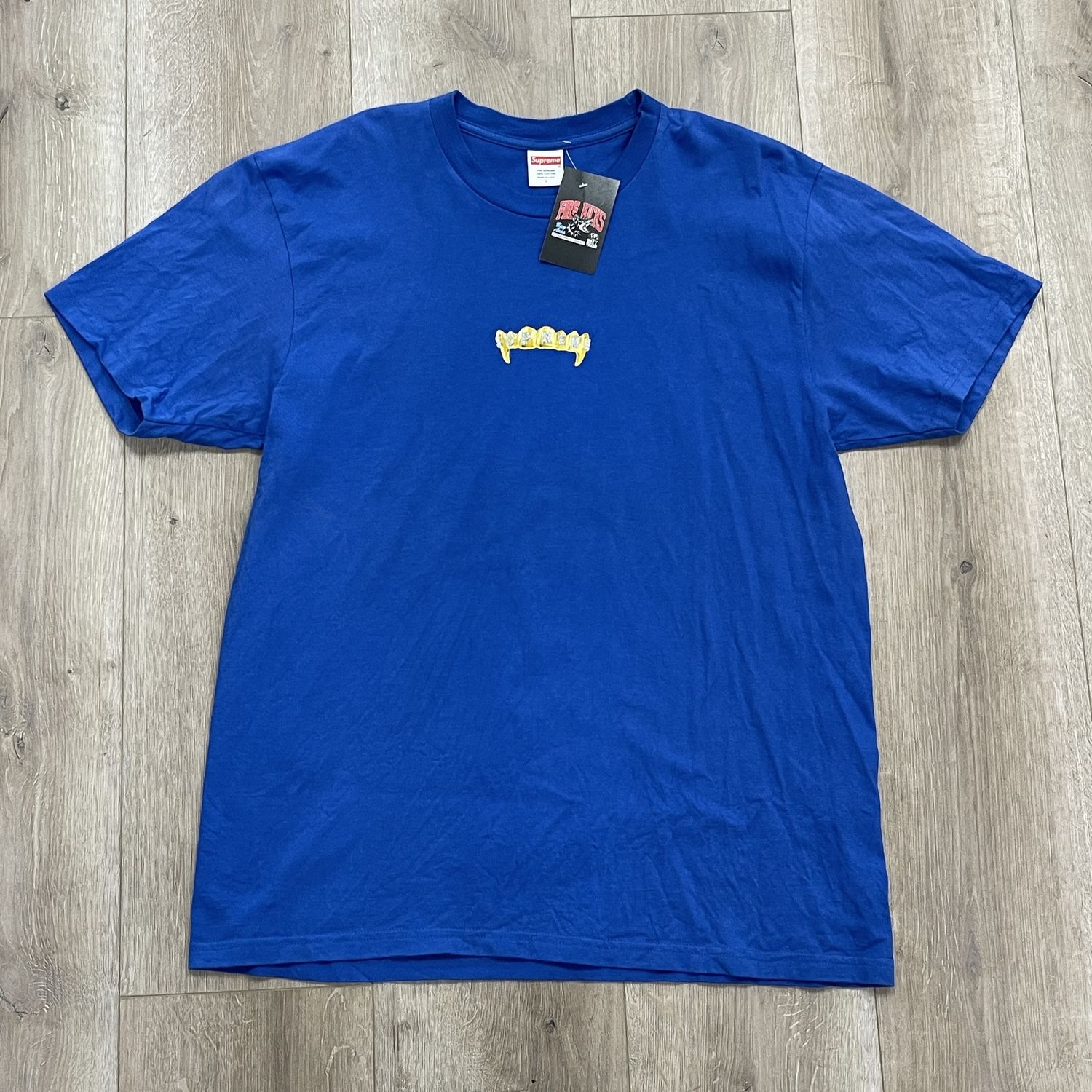 SS19 Supreme Fronts Tee size Large Pre-Owned