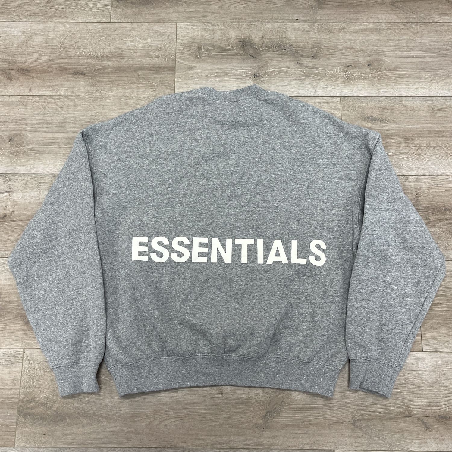 Essentials Crewneck Heather Grey • Pre-Owned