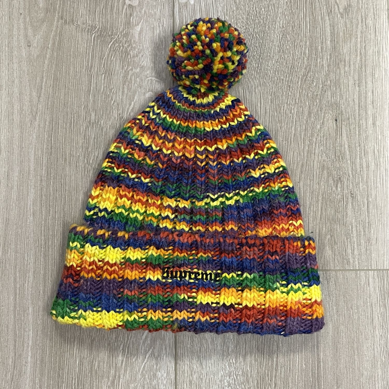 Supreme Rainbow Beanie • Pre-Owned