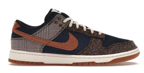 Nike Dunk Low Tweed Midnight Navy Corduroy • Pre-Owned