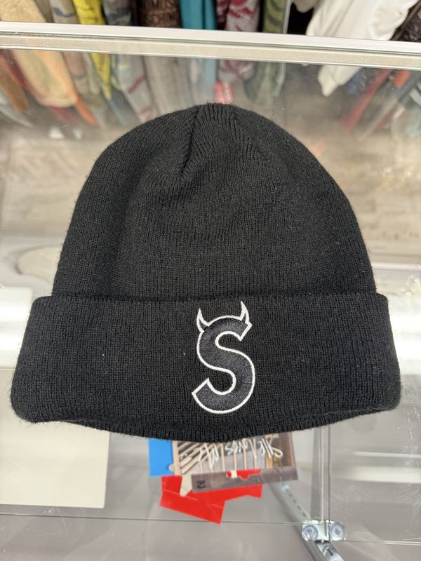 Supreme Black Beanie