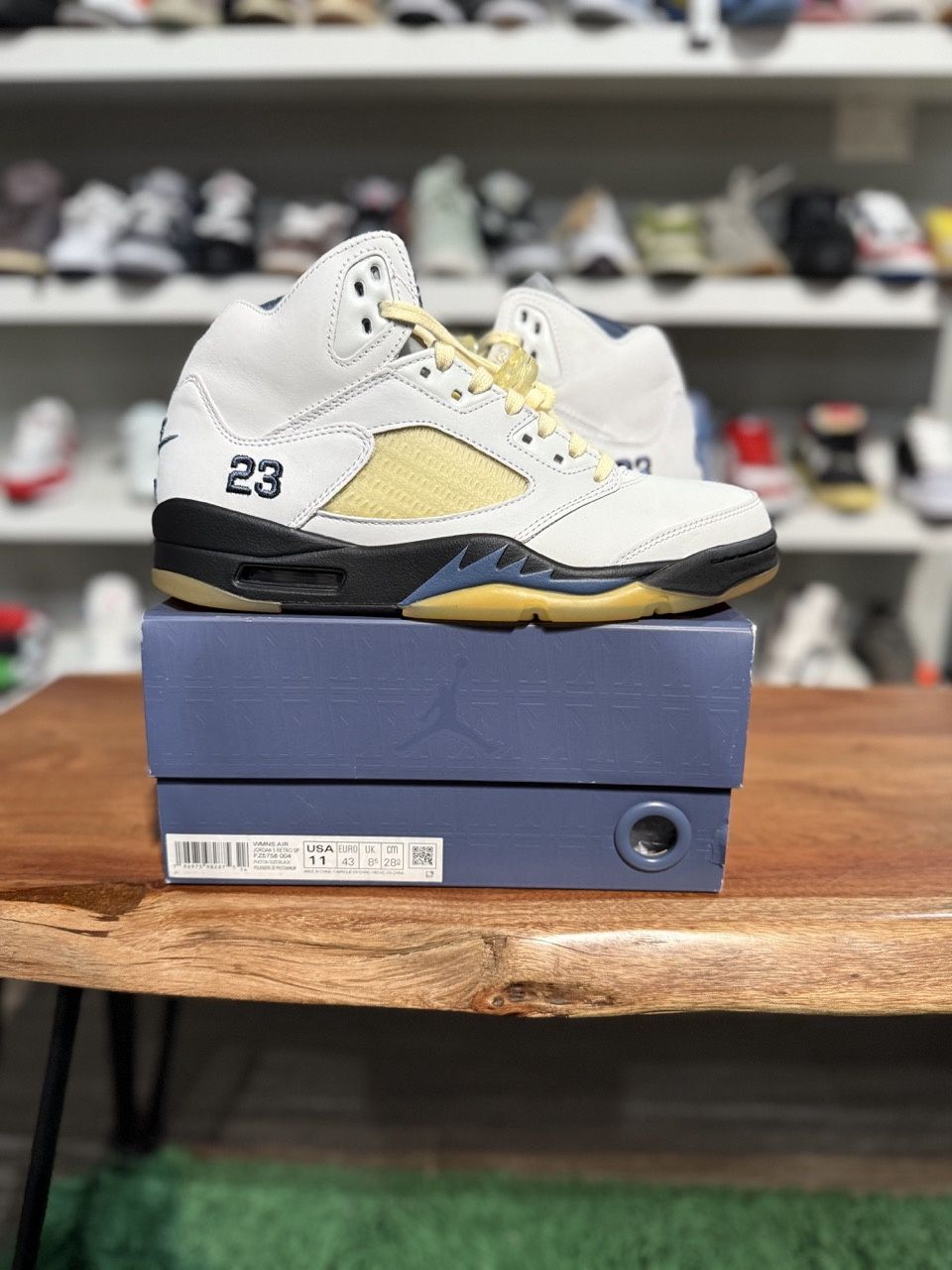 Jordan 5 Retro A Ma Maniére Dawn (W) • Pre-Owned, Product Condition: Pre-Owned, Shoe Size: US W 11