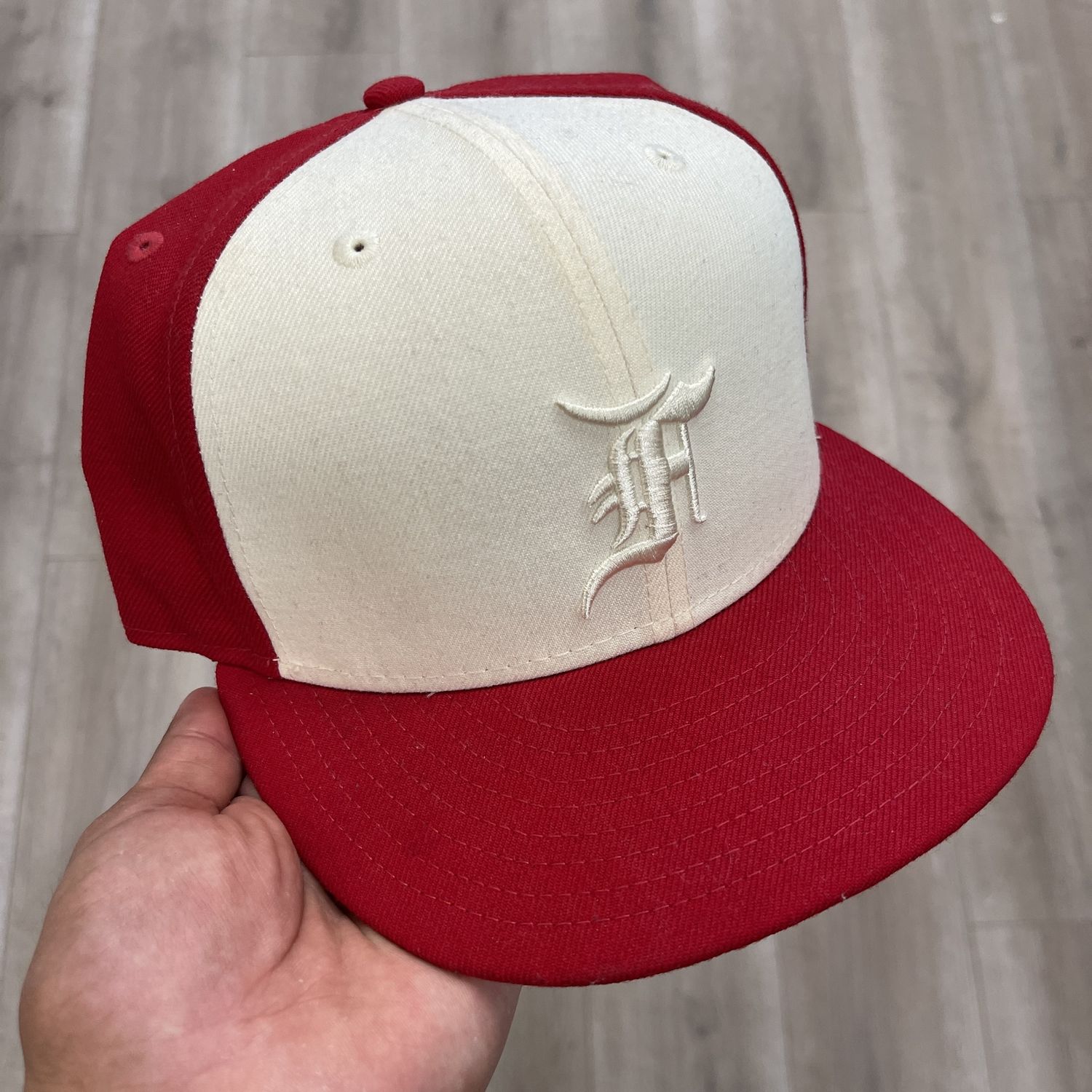 Fitted FOG Red / White • Pre-Owned