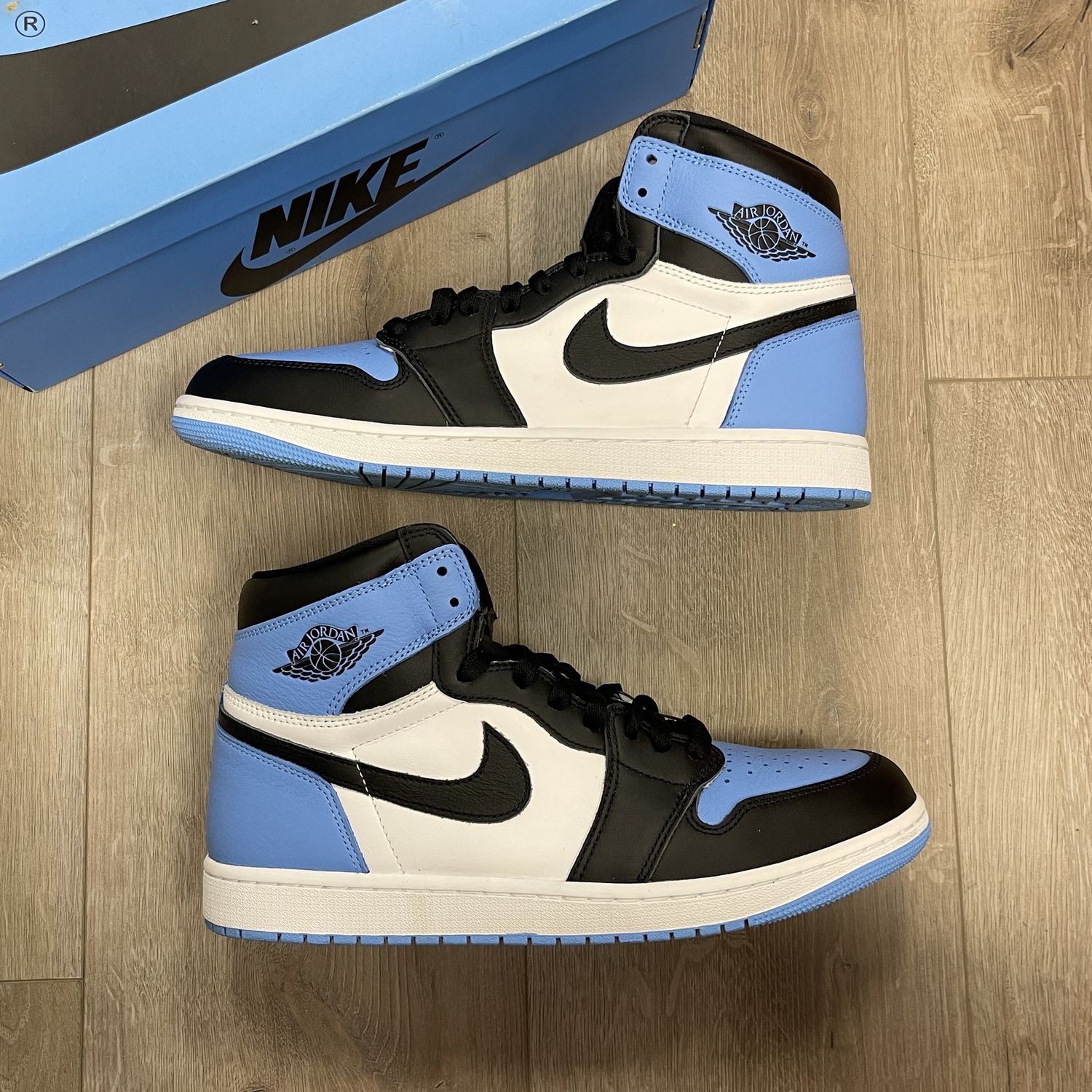 Jordan 1 Retro High Og Unc Toe • Pre-Owned, Product Condition: Pre-Owned, Shoe Size: US M 11.5