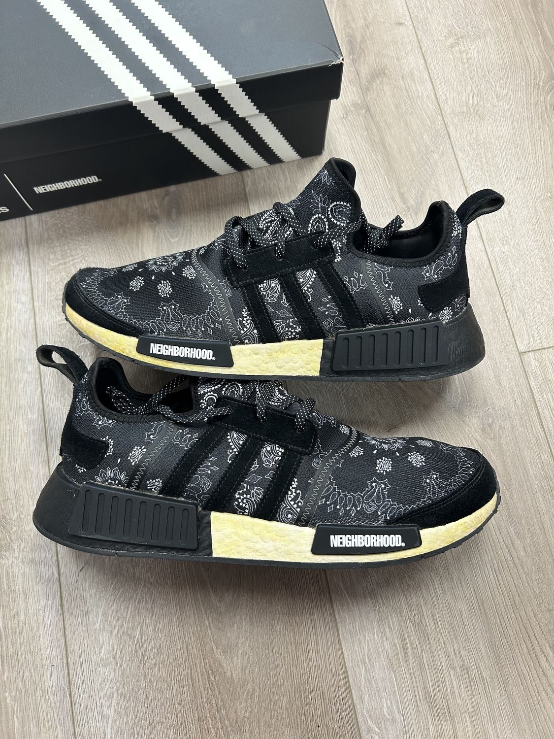 adidas NMD R1 Neighborhood Paisley Night Navy - Pre-Owned, Product Condition: Pre-Owned, Shoe Size: US M 11.5
