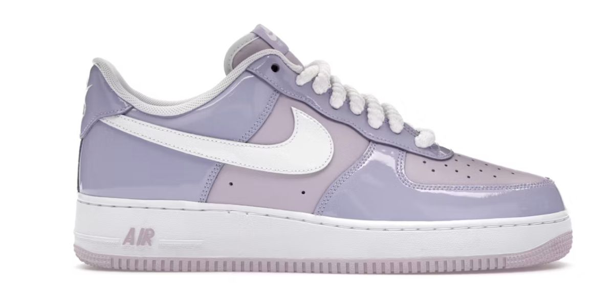 Nike Air Force 1 Low &#39;07 LV8 Hydrangeas Patent - Brand New