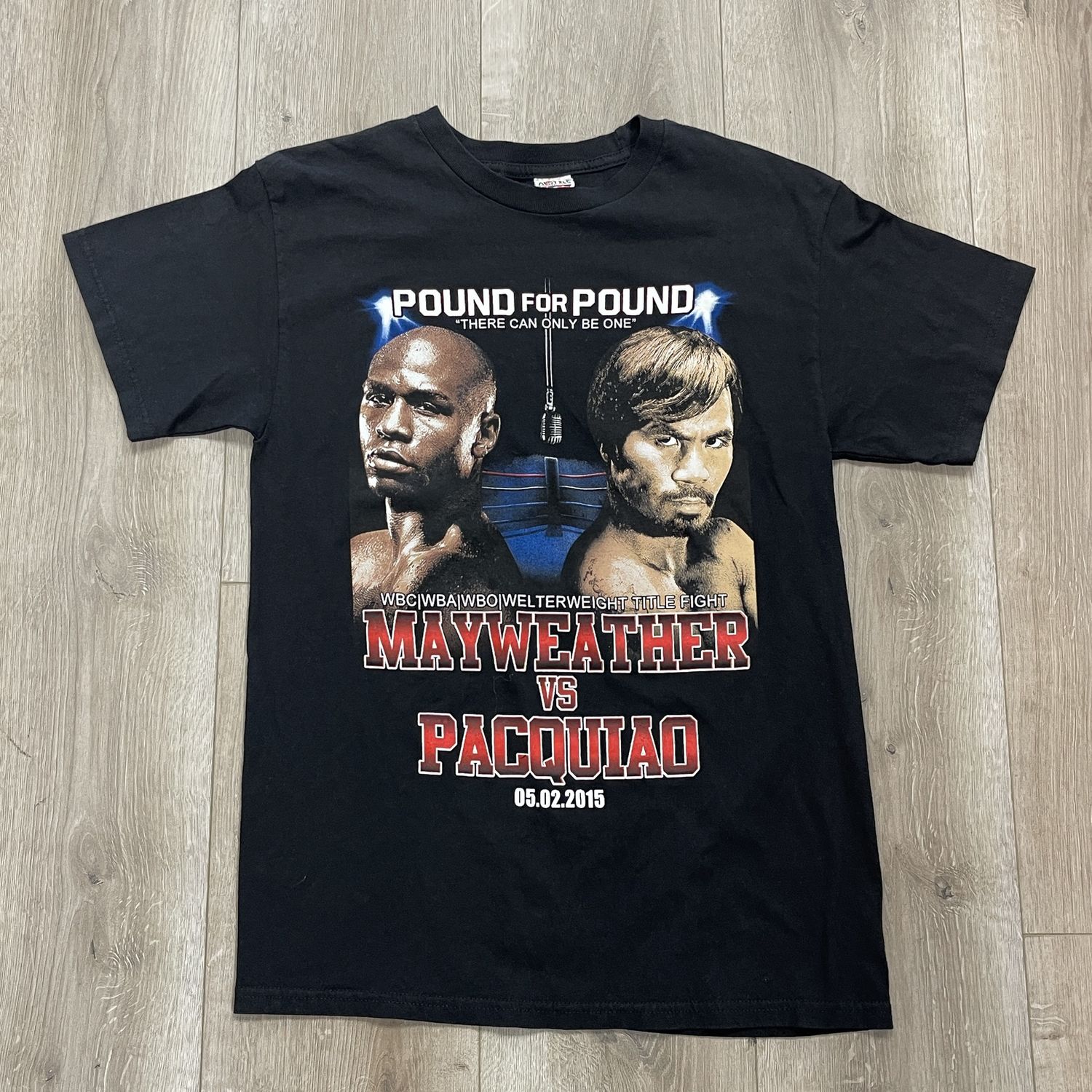 Manny Pacquiao Vs Floyd Mayweather 2015 Boxing Tee - Pre Owned, Product Condition: Pre-Owned, Clothing Size: M