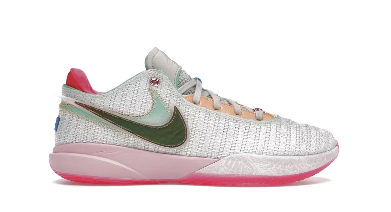 Nike LeBron 20 Time Machine • Brand New