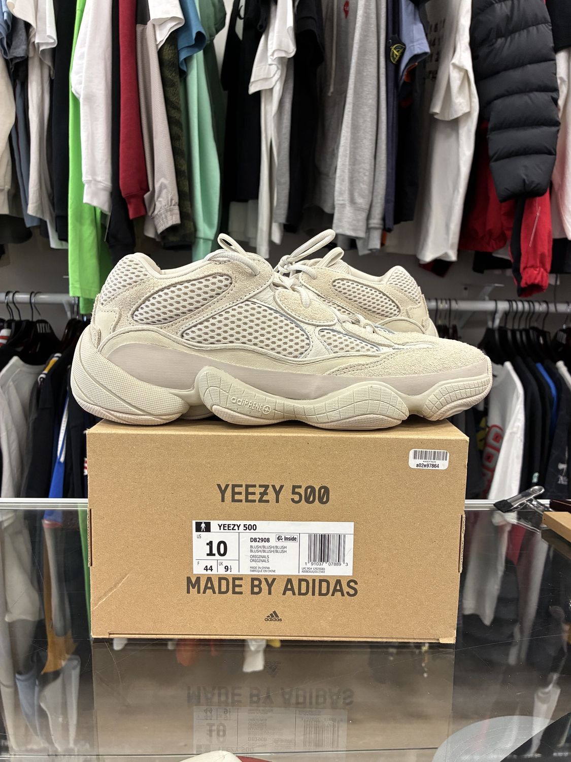 adidas Yeezy 500 Blush - Pre-Owned, Product Condition: Pre-Owned, Shoe Size: US M 10
